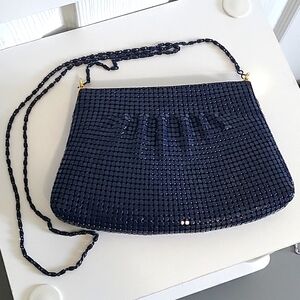 *HOMECOMING* Vintage! Navy Chain Metal crossbody